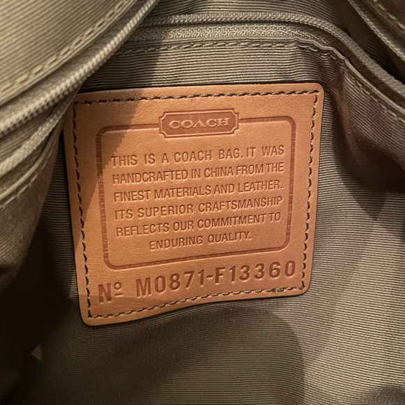 Coach crossbody bag - Picture 2 of 4